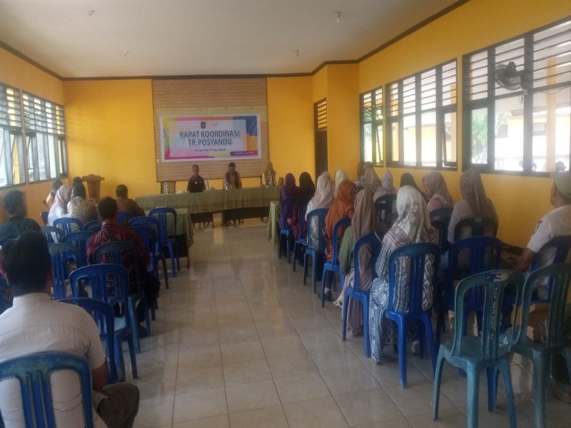 "Rapat Koordinasi di Praya Barat: Pembentukan Tim Posyandu Dusun Diharapkan Tingkatkan Layanan Kesehatan Masyarakat"